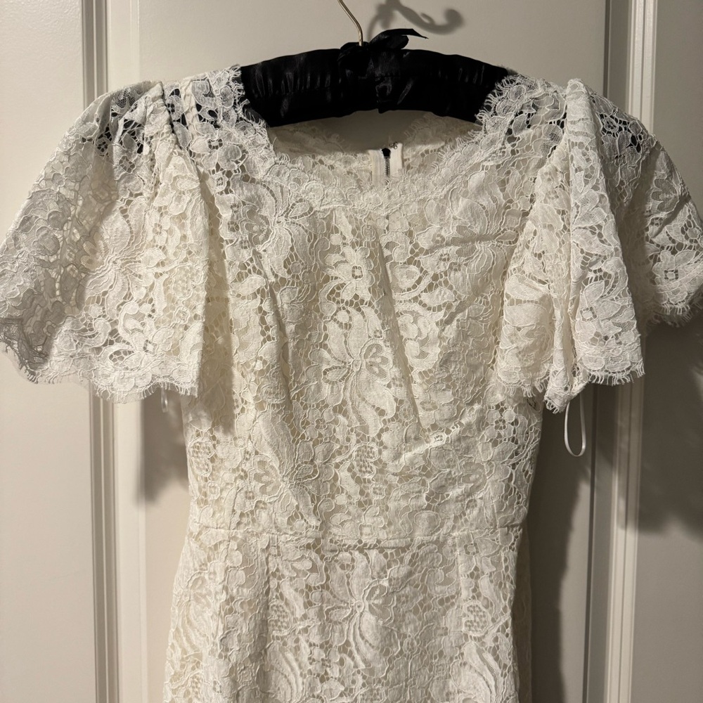 Dolce & Gabbana White Lace Wedding Dress | XS - Picture 3 of 10